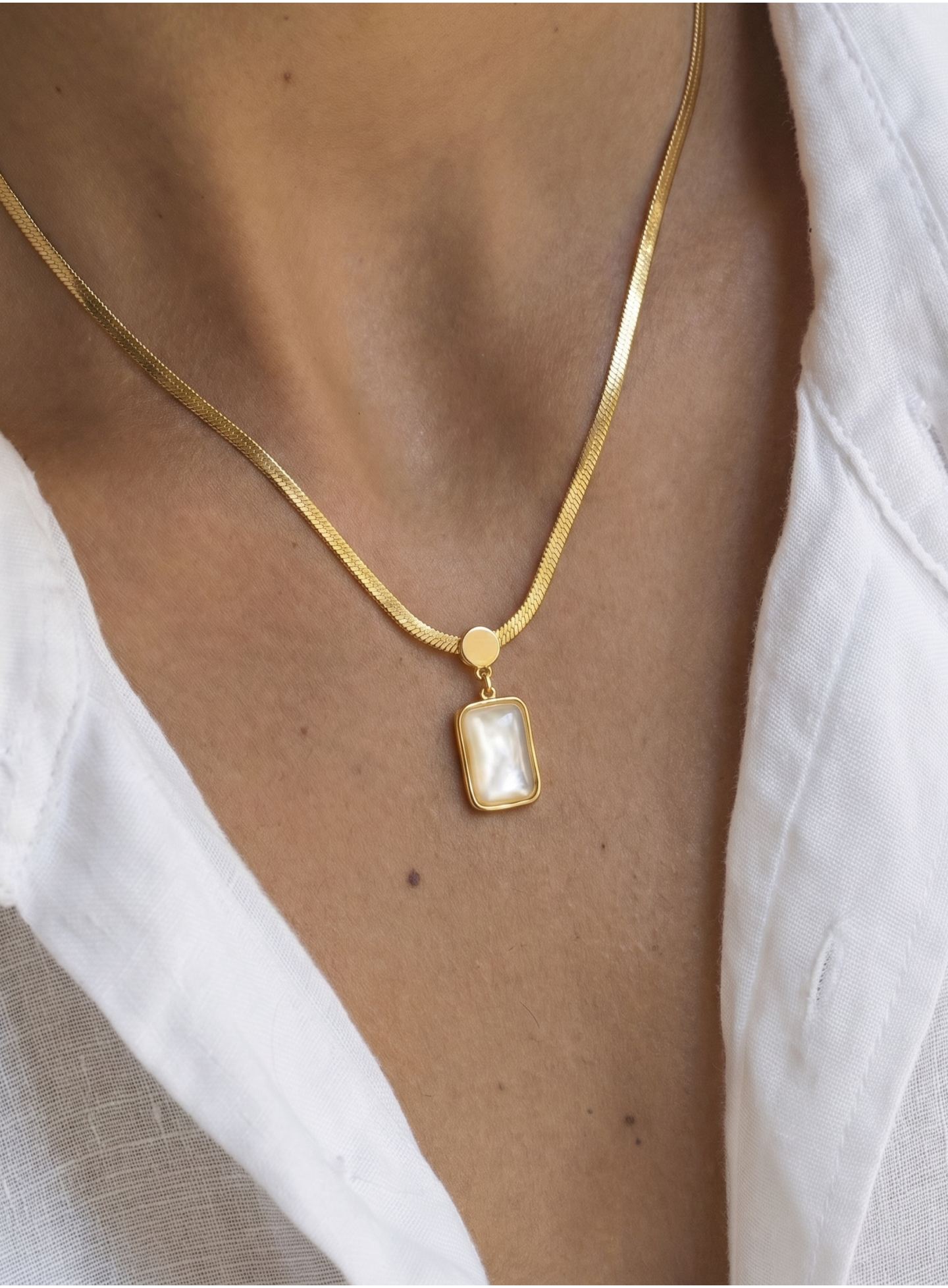 Pearl Drop Pendant Necklace